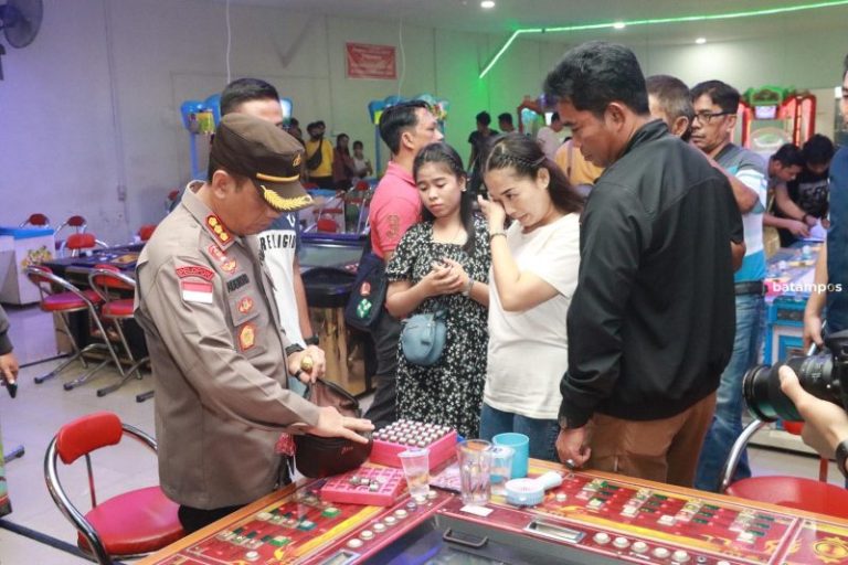 Dekat dengan Pemukiman dan Rumah Ibadah Gelper Pasar Fanindo, Batuaji Dikeluhkan Warga