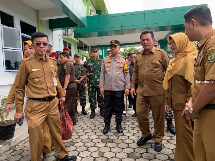 Kapolda Kepri Tinjau Kesiapan Puskesmas dan TPS di Tanjungpinang