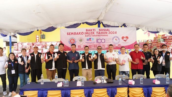 IBA Berbagi Kebahagiaan di Momen Imlek, Salurkan 3.100 Paket Sembako di Tanjungpinang