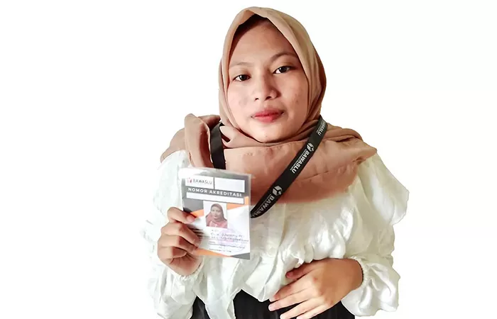 Keterbatasan Fisik, Elia Rohmawati Tetap Semangat Kawal Pelaksanaan Pemilu