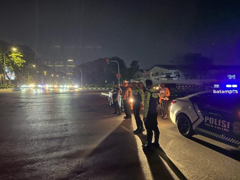 Polisi Datangi Lokasi Rawan Balap Liar, Temui Remaja yang Sedang Nongkrong