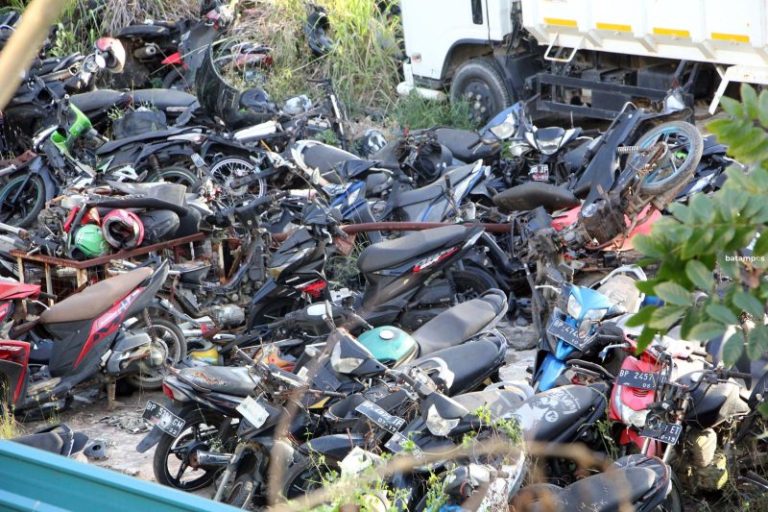 Tak Diambil Pemilik, Barang Bukti Kecelakaan Menumpuk di Gudang Laka Lantas Polresta Barelang