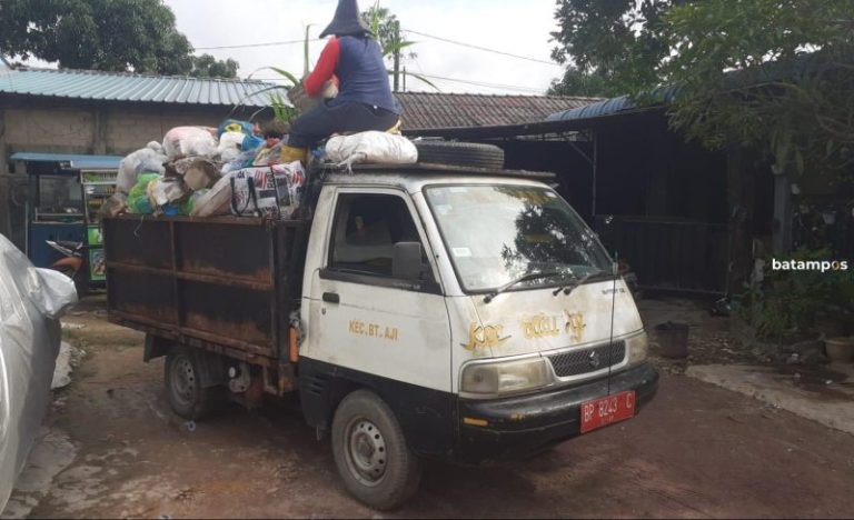 50 Persen Penarikan Retribusi Sampah di Batam Secara Non Tunai
