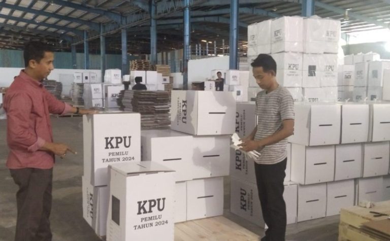 KPU Batam Pastikan Distribusi Logistik ke TPS Tepat Waktu