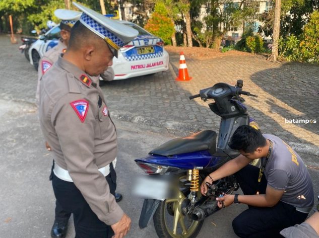 Polisi Kembali Sita Belasan Knalpot Brong yang Terpasang di Motor Pelajar