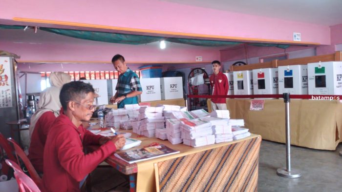 TPS 008 Meral Barat Direkom Adakan Pemilihan Ulang