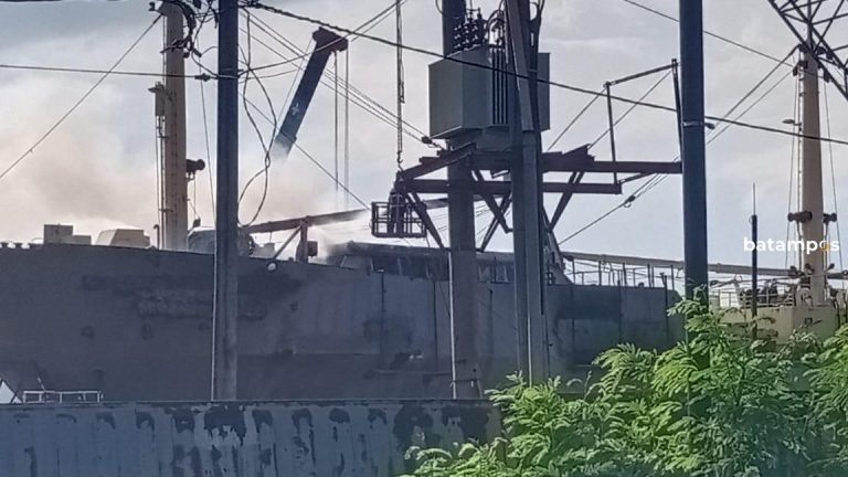 Jalani Perbaikan, Kapal Ikan Terbakar di Galangan PT BMS