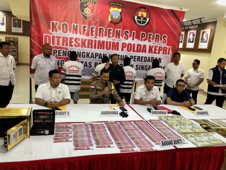 Polda Kepri Dalami lokasi Produksi Uang Dolar Singapura Palsu