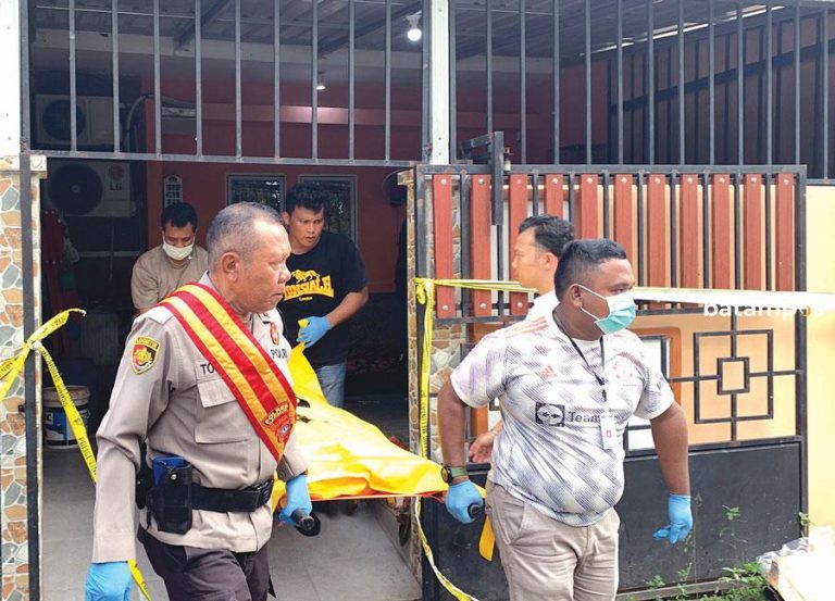 Pulang Sekolah, Anak Temukan Ibunya Meninggal