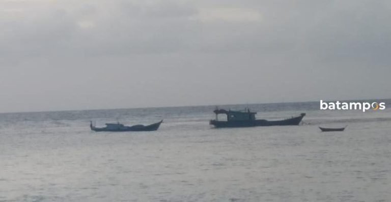 Warga Resah Kapal Pengebom Ikan Marak di Perairan Pulau Pengikik, Tambelan