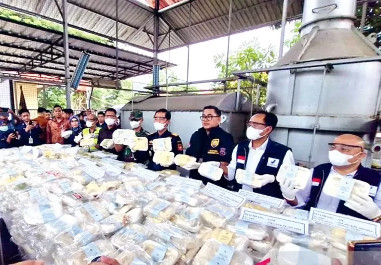 Pelaku Jastip Penjual Obat dan Makanan dari Luar Negeri Diwarning BPOM