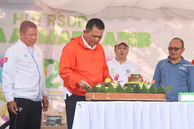 RSUD RAT Genap Berusia 12 Tahun, Gubkepri: Kinerja Harus Ditingkatkan