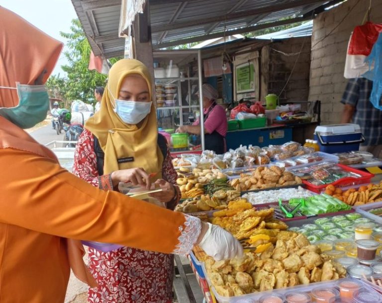 Berlaku Mulai 17 Oktober, Jualan Takjil Wajib Bersertifikat Halal