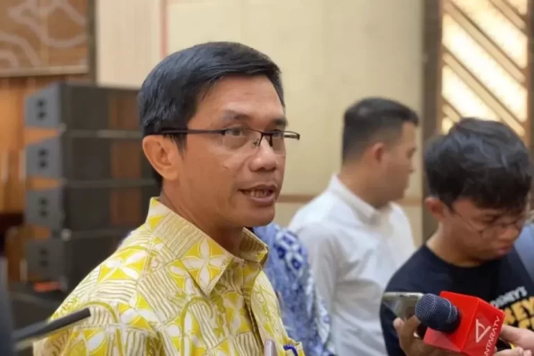 Kemendikbudristek Kaji Sanksi bagi 33 Kampus yang Diduga Terlibat TPPO Berkedok Magang ke Jerman