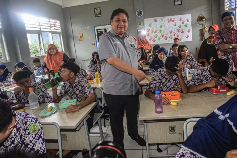 Dikhawatirkan Picu Impor Pangan Skala Besar Terkait Program Makan Siang Gratis Prabowo-Gibran