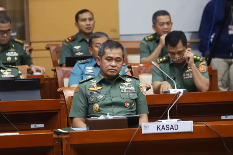 KSAD Minta Maaf Terkait Prajuritnya Diduga Siksa Anggota KKB