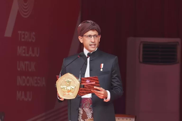 Dana BOS untuk Makan Siang Gratis Disorot DPR