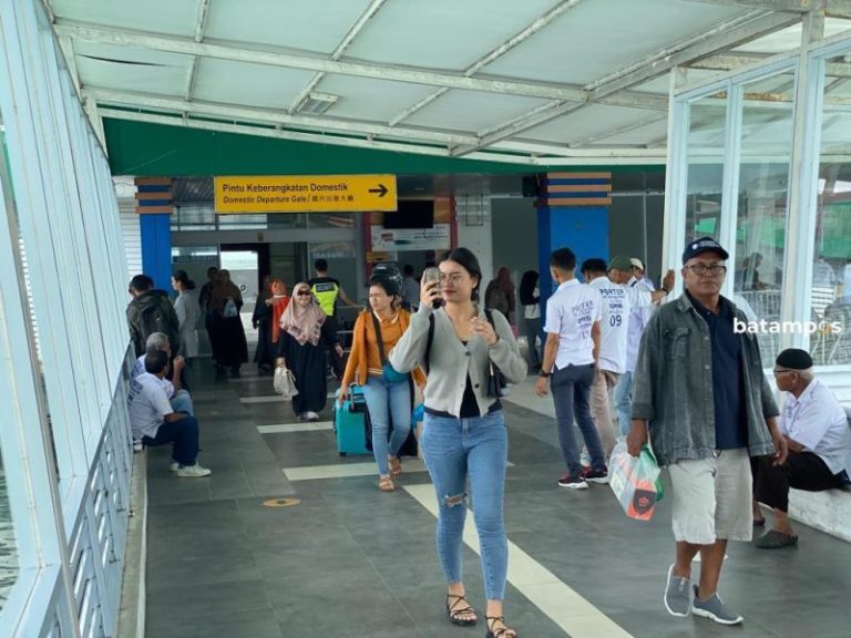 Atasi Lonjakan Penumpang, KSOP Tanjungpinang Tambah Armada di Pelabuhan SBP
