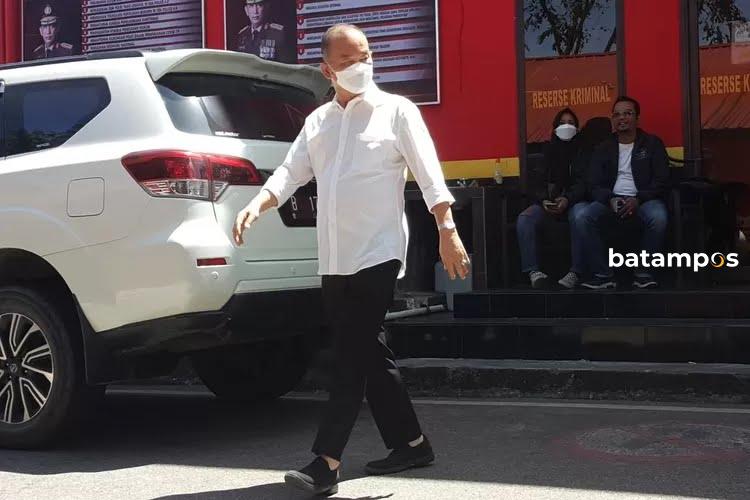 Usai Diperiksa Penyidik, Pengusaha Batam Ditetapkan Tersangka