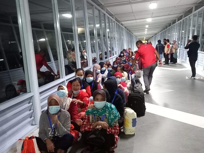 Dideportasi dari Malaysia, 150 PMI Tiba di Tanjungpinang