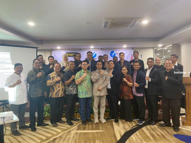 Resmi Dilantik, Aptikom Siap Bantu Perkembangan Dunia Teknologi Informasi di Kepri