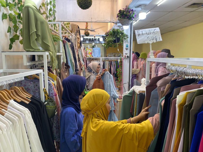 Berburu Baju Baru Jelang Lebaran