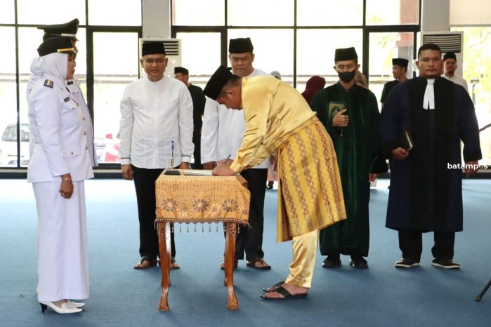 4 Camat di Bintan Dimutasi