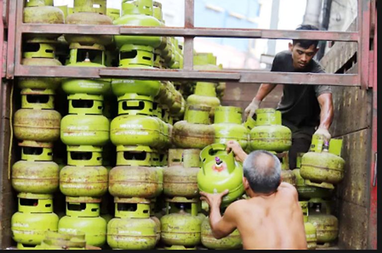 Pertamina Salurkan BBM dan LPG 3 Kg Sesuai Kuota