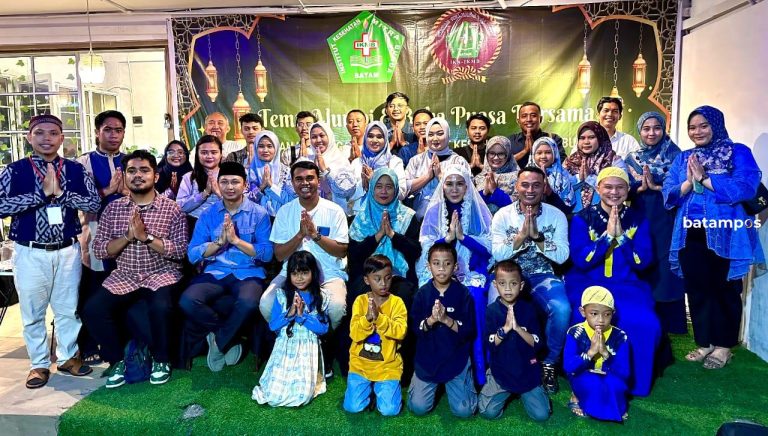 Ikatan Alumni Institut Kesehatan Mitra Bunda Buka Puasa Bersama, Sepakat Saling Mendukung Usaha dan Pekerjaan