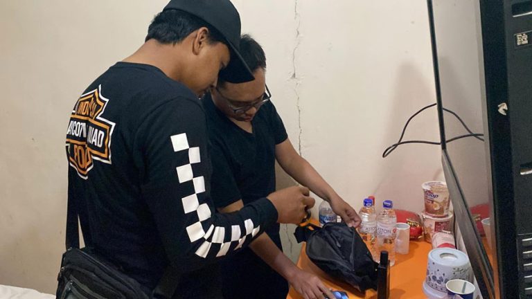 Polda Kepri  Tangkap 4 Orang Pengguna Narkoba