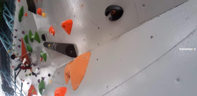 Pacu Prestasi Atlet Panjat Tebing, Buana Center Park Hadirkan Wall Climbing di Pakuba