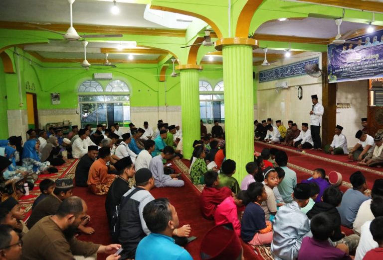 Muhammad Rudi Kunjungi Masjid Jami’ Nurul Iman Pulau Buluh