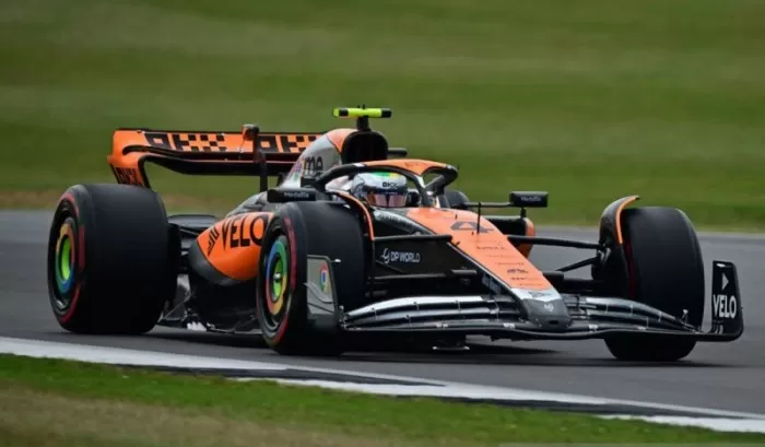 Taklukkan Trek Basah, Lando Norris Rebut Pole Position Sprint GP China