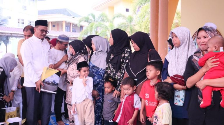 Tebar Kebaikan di Bulan Ramadan, RSJKO EHD Kepri Gelar Buka Puasa Bersama, Edukasi dan Bagi Paket Sembako