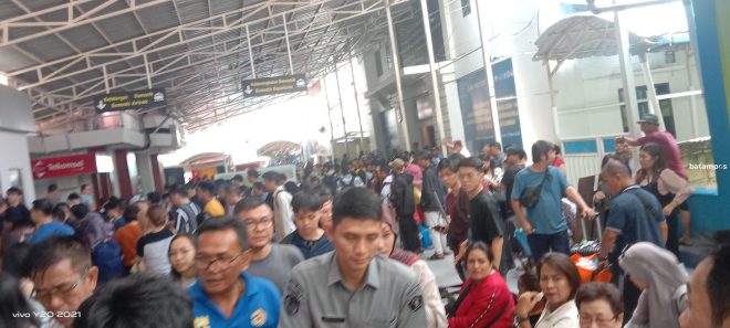 Arus Mudik mulai Terasa di Pelabuhan Domestik Karimun