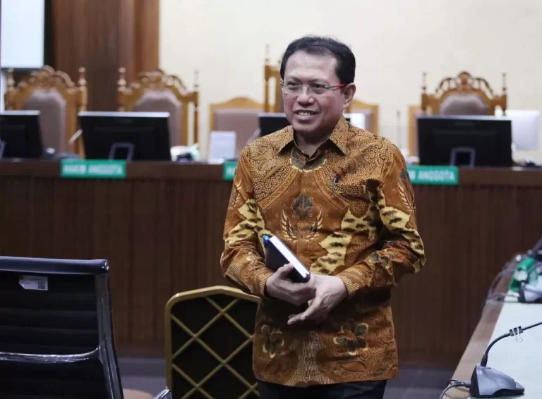 Sekretaris MA Hasbi Hasan Divonis 6 Tahun Penjara