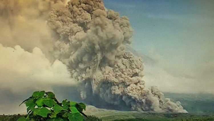 Gunung Semeru Erupsi, Status Siaga