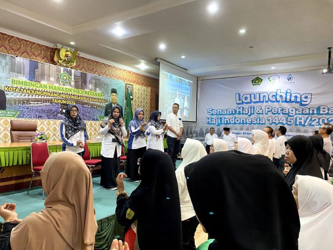Ikhtiar Jaga Kebugaran Fisik Selama Ibadah, Senam Haji Mendapat Apresiasi Jemaah