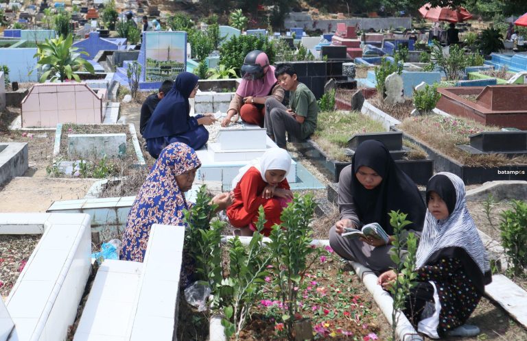 DPRD Batam Setujui Adanya Ranperda Permakaman