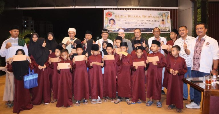 IKABSU Batam Ajak Anak Yatim Berbuka Puasa Bersama