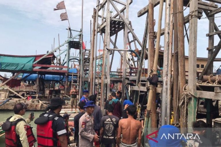 Pemerintah Babel Tertibkan 300 Tambang Timah Ilegal di Laut Beriga