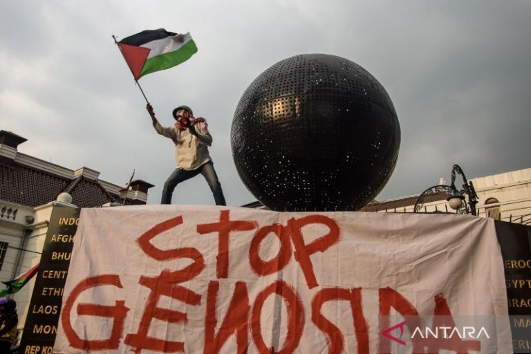 Sedikitnya 15.000 Anak Terbunuh dalam Serangan Israel di Gaza