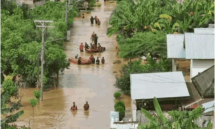 Sulawesi Selatan Dilanda Banjir dan Tanah Longsor, Paling Parah di Luwu dan Sidrap