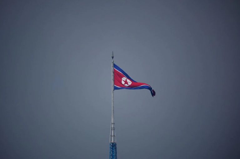 Korea Utara Tembakkan Rudal Balistik Jarak Pendek ke Laut Timur
