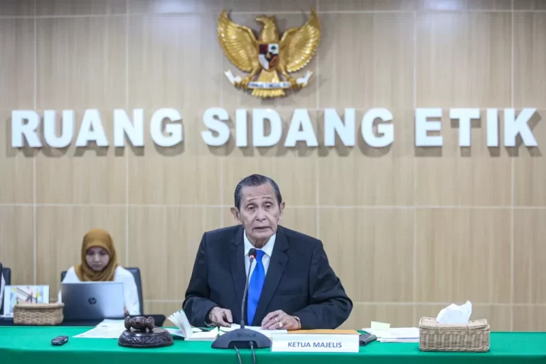 Gegara Putusan PTUN Jakarta, Dewas KPK Tunda Bacakan Putusan Etik Nurul Ghufron