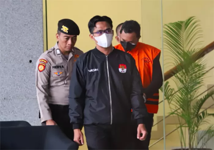 Bupati Sidoarjo Gus Muhdlor Akhirnya Ditahan KPK Usai Diperiksa 6,5 Jam