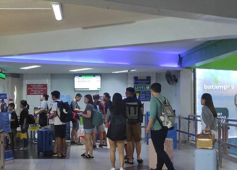 Libur Waisak, Arus Penumpang Internasional Meningkat