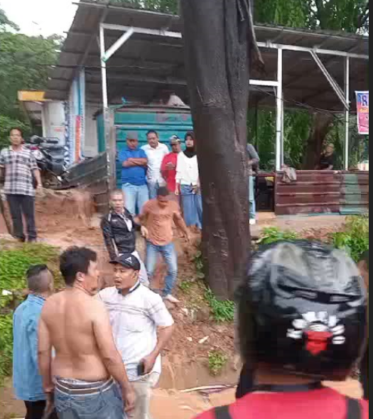 Kericuhan Driver Online dan Pangkalan di Pelabuhan Punggur Berujung Damai