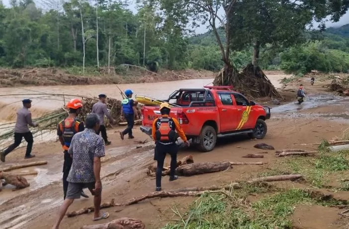 Korban Jiwa Bencana Banjir di Luwu Menjadi 10 Orang