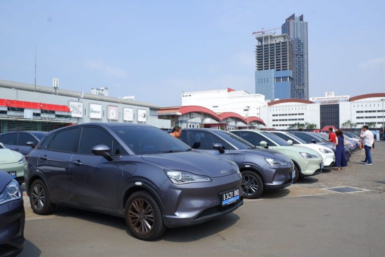 NETA V-II Memikat Hati Konsumen: Fitur Canggih dan Desain Menawan
